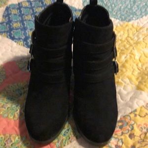 Boots size 6.5